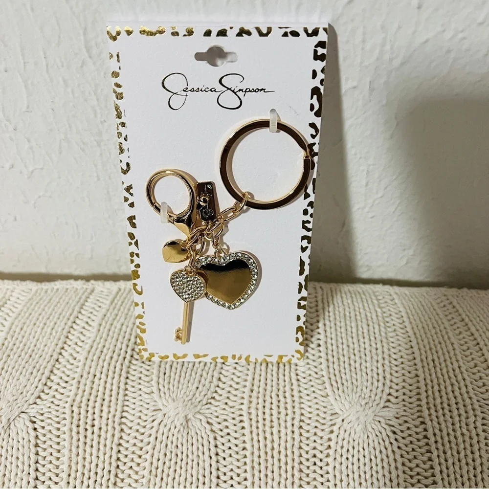 Jessica Simpson New Pave Crystal Heart and Key Keychain Bag Charm Accessory